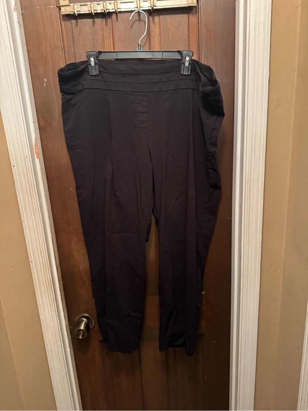 Women’s Briggs Size 22W Black Stretch Casual Pants